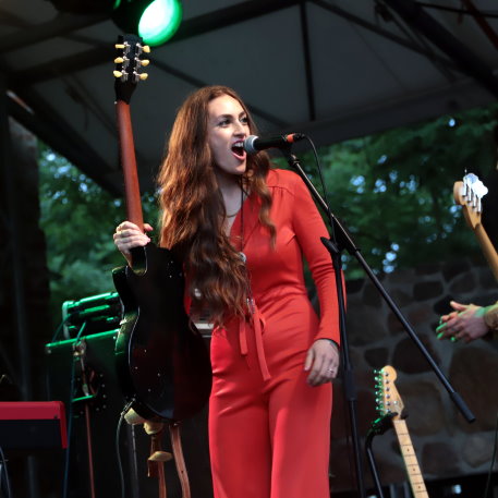 Kitty, Daisy - Lewis (UK) 27 This Is Ska Festival - Wasserburg, Rosslau - 21. Juni 2024 (14).JPG